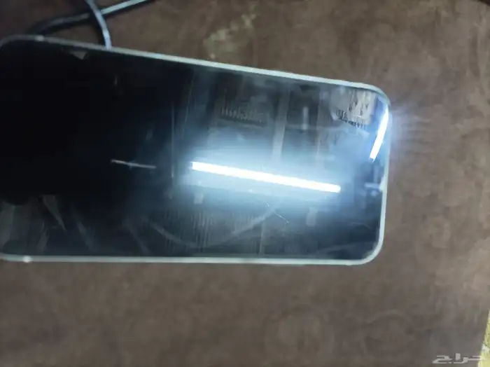 آيفون 11 العادى 1