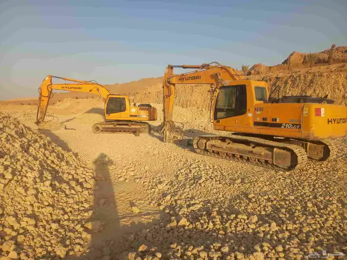 بكلين للايجار حفر اراضي خزانات طرنشات الموقع الخرج وضواحيها 0