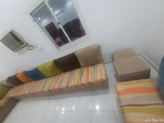 ثلاث اطقم كنب للبيع 0