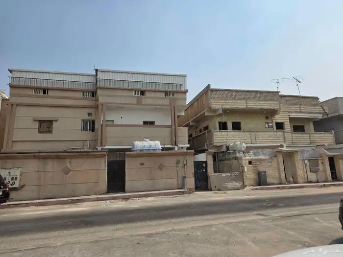 للبيع عمارتين متجاورتين بحي المريكبات مصرحه 3 ادوار 0