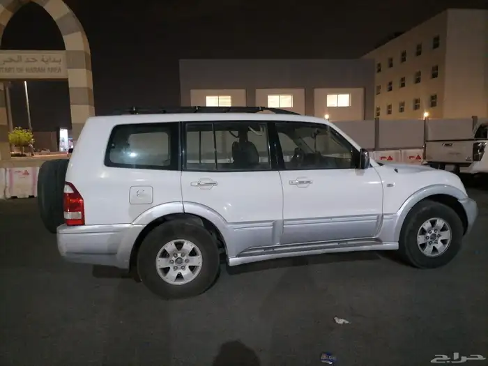 سيارة للبيع.. باجيروا 5 أبواب اتوماتيك 0