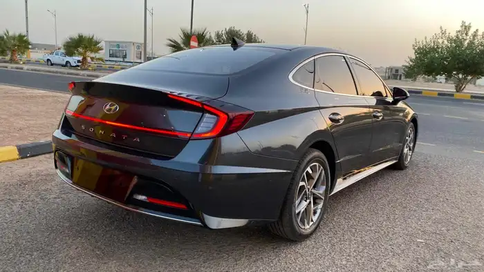 هونداي سوناتا 2022 فل كامل (بنزين) 2.0 4