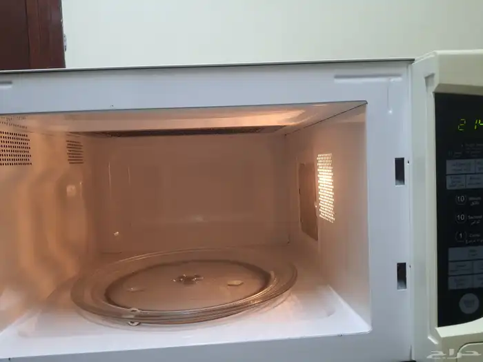 مكرويف شبه جديد وقلاية فليبس للبيع بالدمام 7