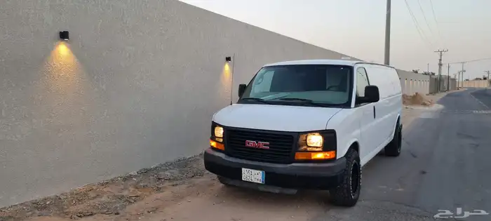 فان سافانا 2013 محول كرفان بدورة مياه وشور (سقف منخفض) 3