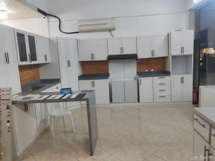 زجاج سكريت واجهات مكاتب درابزينات شاورات والمنيوم 4