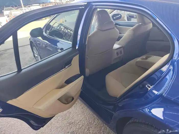 تويوتا كامري 2018 6