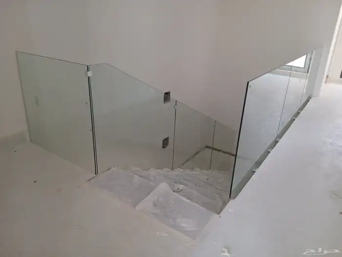 درابزين زجاج سلم سكوريت ترابزين درج السلم درابزين زجاج 12ملي 3