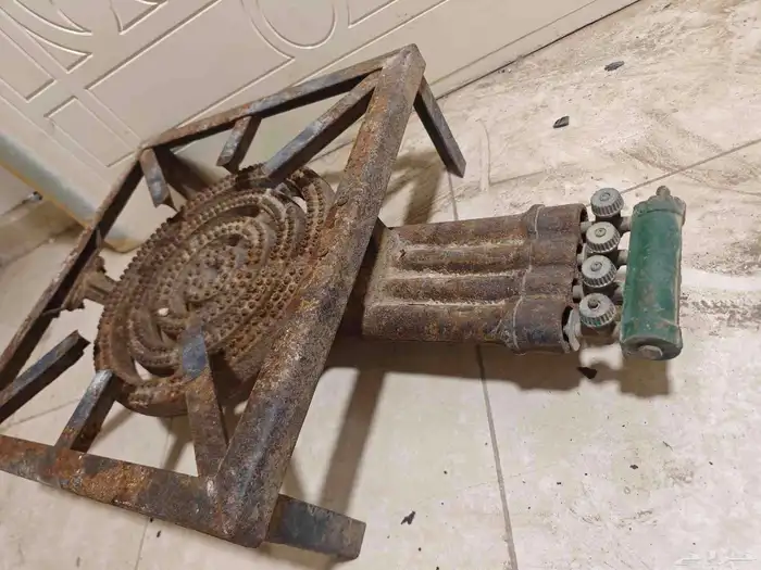 غاز خمس روس مع فرن وغاز طبخ ذبايح 4