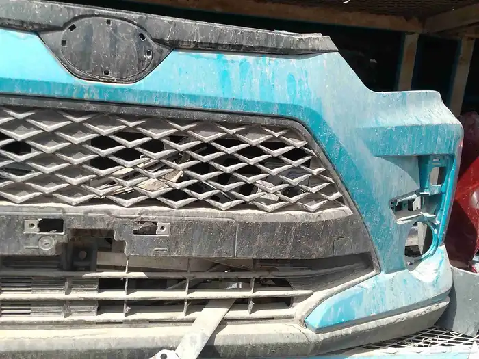يوجد لدينا صدام وشمعات وكبوت رايز 0