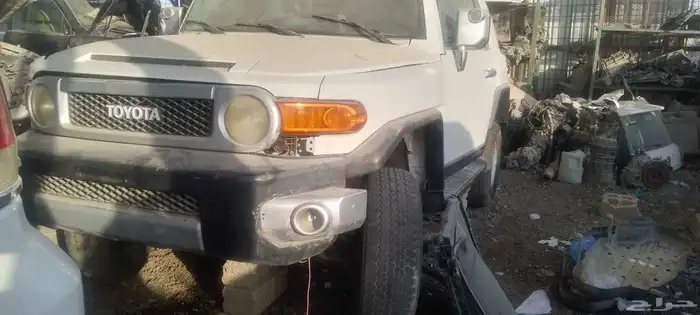 يوجد لدينا جميع انواع قطع غيار السيارات المستخدمه تشليح 3