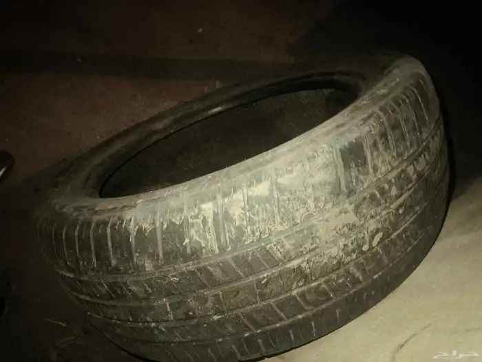 كفرات للبيع 3 تواير كبار و2 اصغر شوي 1