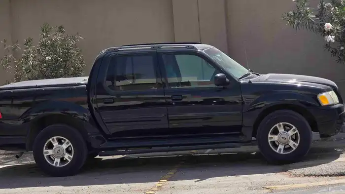 ونيت فورد اكسبلور موديل 2004 جير اوتوماتيك 1