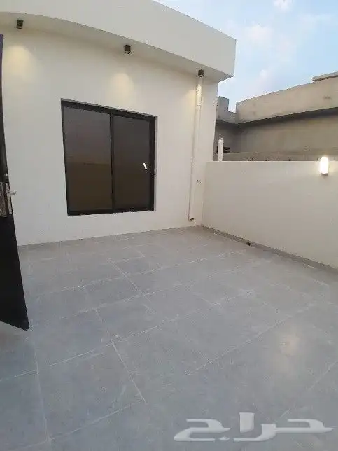 للبيع فيلا روف دور ثاني مع ملحق تشطيب9VIPغرف بالمحاله 820الف 33