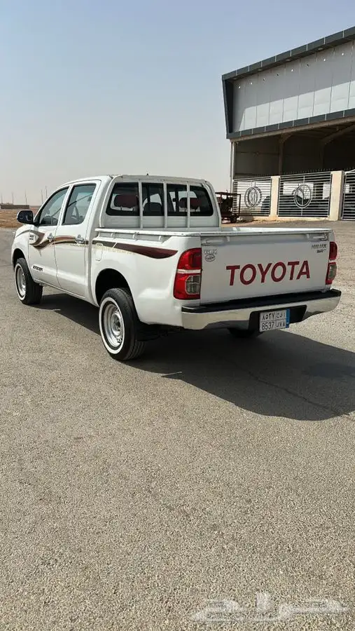هايلكس للبيع 2014 0