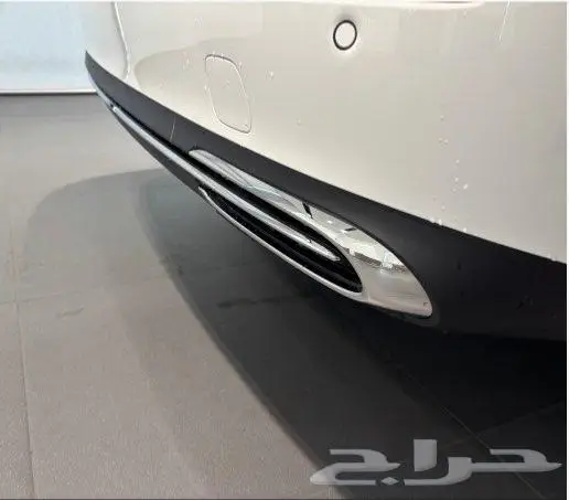 E-class E300 (بنزين) 2025 6