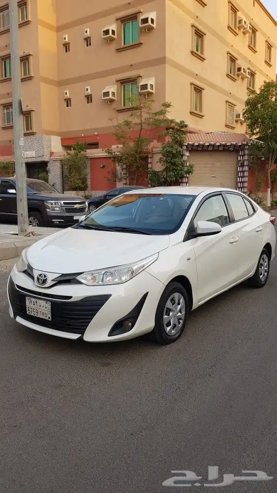 تويوتا يارس 2018 0