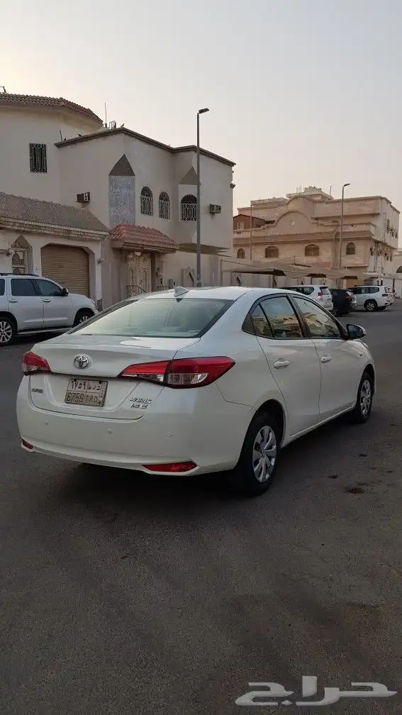 تويوتا يارس 2018 2