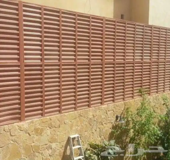 ساتر حديد وخشب تسوير ارض فاصل بارتيشن سواتر جدة ساتر حوش فلة 13
