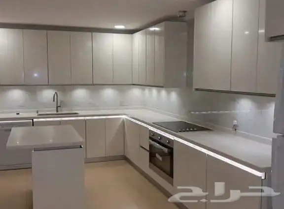 مطابخ وتفصيل على حسب الطلب حاسب المتر 9