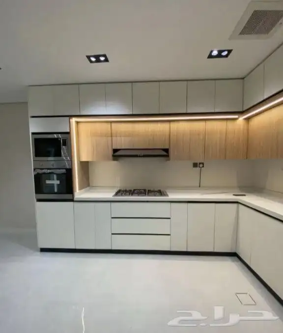 مطابخ وتفصيل على حسب الطلب حاسب المتر 12