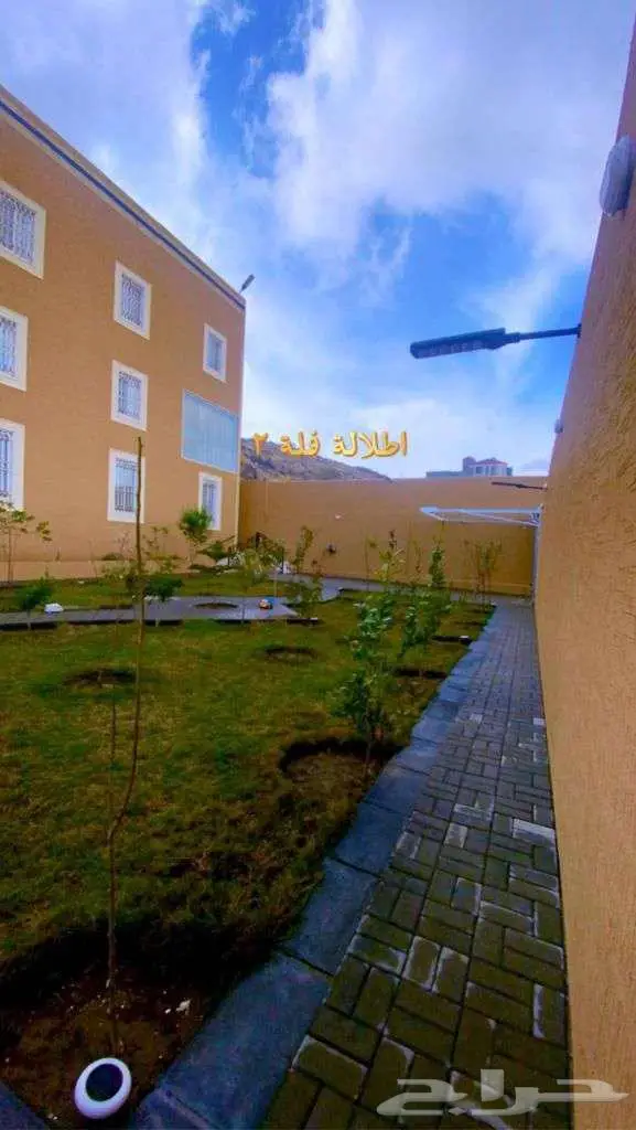 ال معتق بجوار قاعه الثريا على ارض900 فلتين   دور ثالث 6