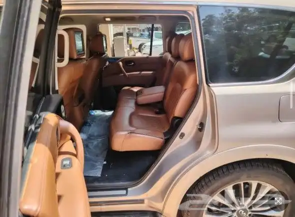 للبيع انفنيتي QX80 2021 بودي وكالة 5