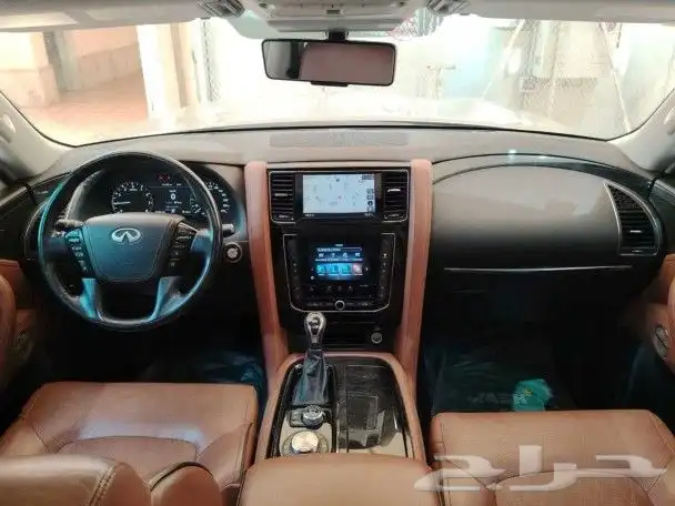 للبيع انفنيتي QX80 2021 بودي وكالة 28
