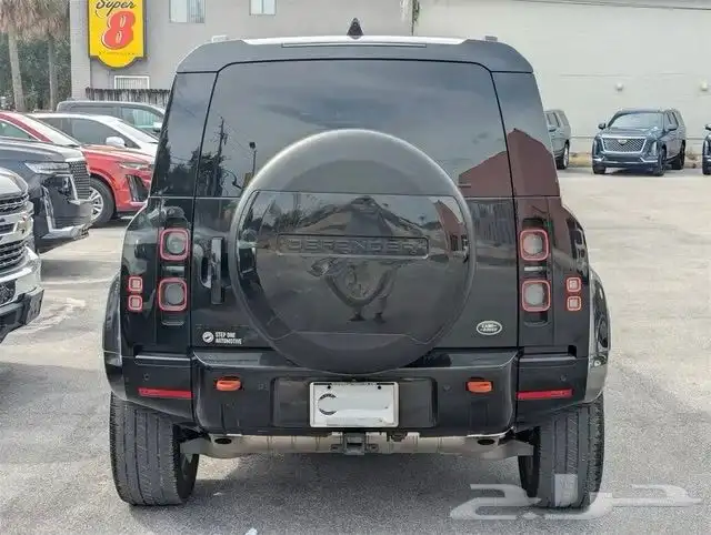 Defender 110 P400 X 2023 فل كامل 2