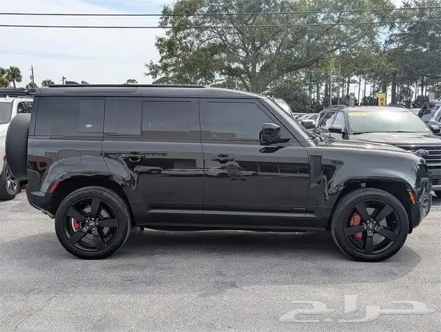 Defender 110 P400 X 2023 فل كامل 5