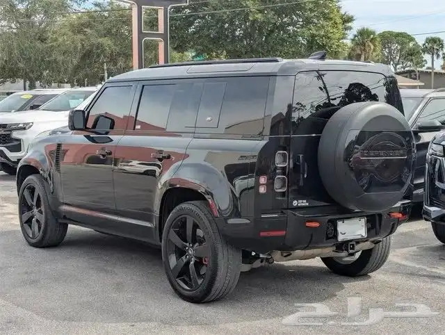 Defender 110 P400 X 2023 فل كامل 3