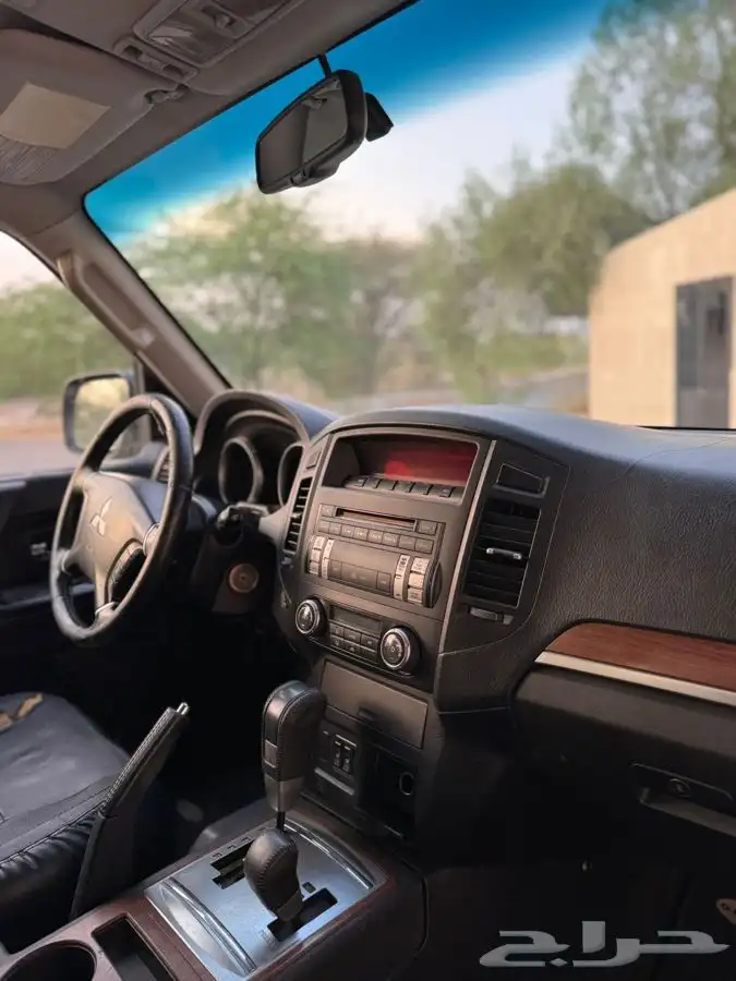 جيب باجيرو فل كامل مكينه كبيره 12