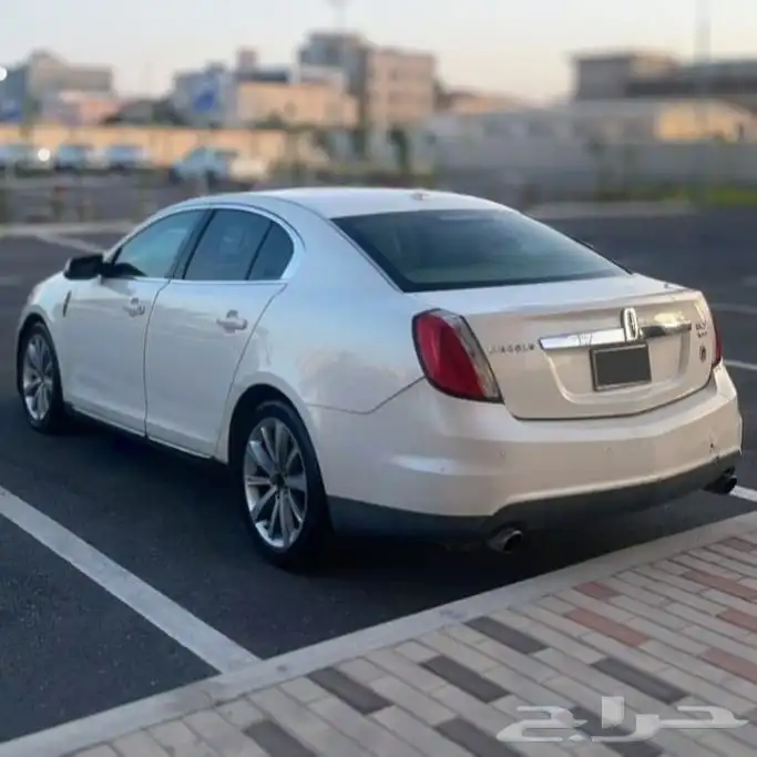 للبيع لينكولن ام كي أس For sale Lincoln MKS 2009 3