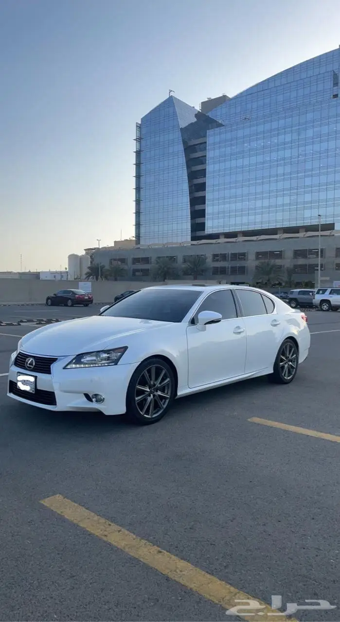 لكزس 350 GS 2