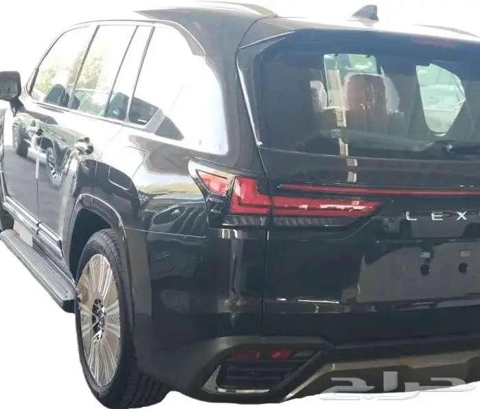 لكزس LX600.BBموديل 2025 بنزين حبه فقط لون اسود 5