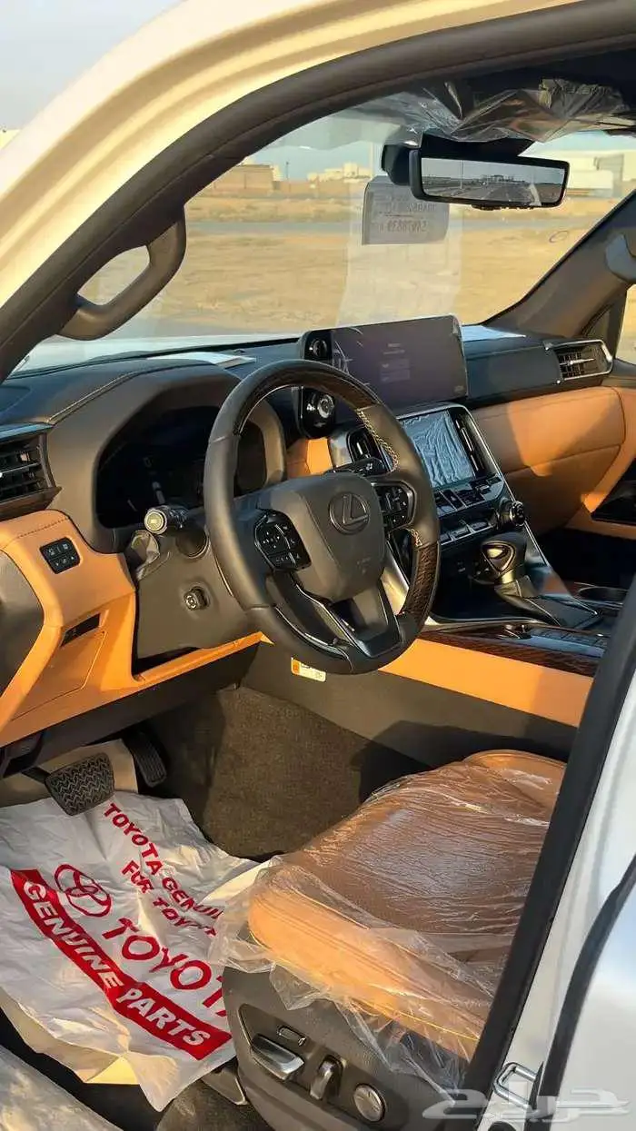 ليكزس LX 600 BB 1
