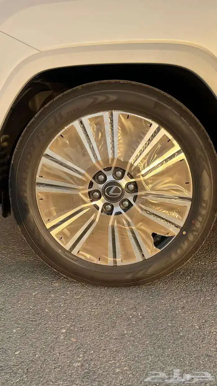 ليكزس LX 600 BB 2
