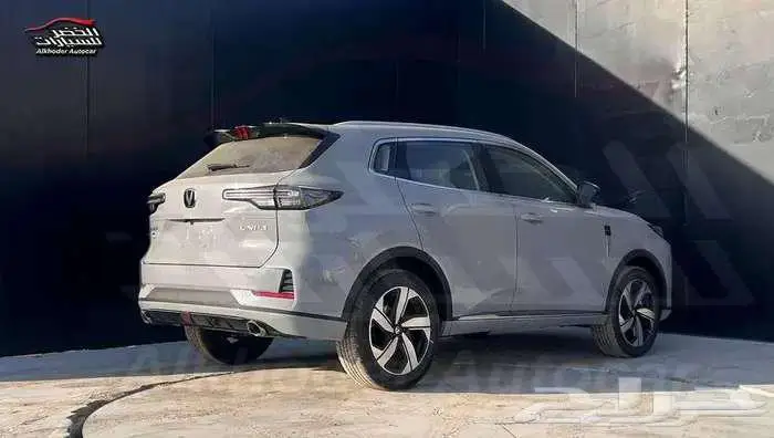 شانجان يوني اس 2026 اليت لدى شركة الخضر للسيارات 3