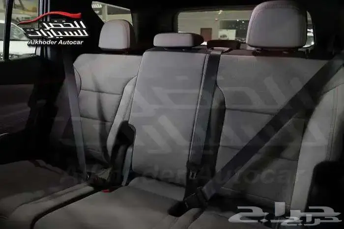 شيفورليه ترافرس نص فل اسود 2025 16