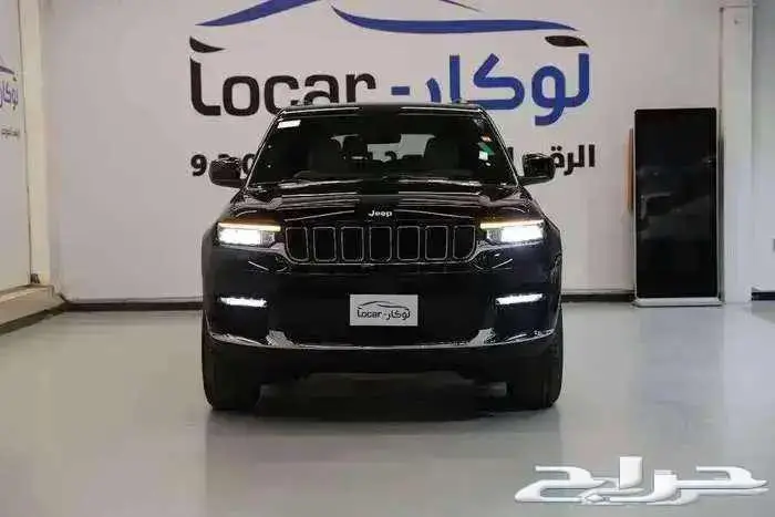 جراند شيروكي 2025 لارادو 0