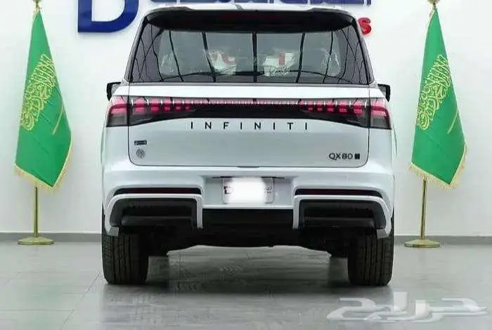 انفينتي QX80 اوتو جراف 2025 اقوي العروض علي التمويل 4
