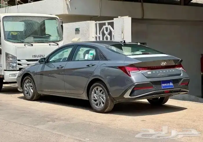 هيونداي النترا 2025 سمارت 1.6 بالنقد والتقسيط 2