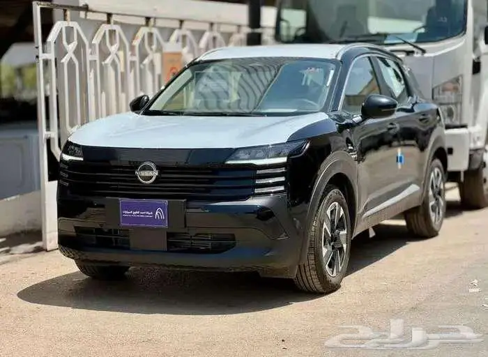 نيسان كيكس نص فل واستاندر 2025 1