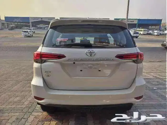 تويوتا فورشنر 2025 ديزل 4X4 سعودي 6