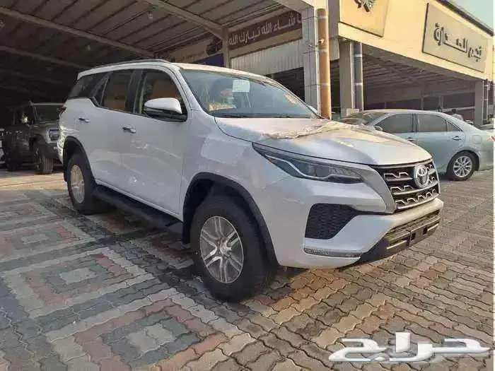 تويوتا فورشنر 2025 ديزل 4X4 سعودي 1