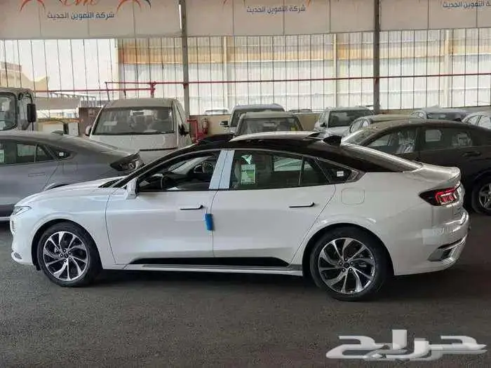 فورد تورس تيتانيوم 2025 و2026 كاش وتقسيط كاش او اقساط 5