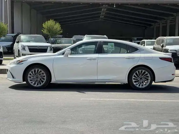 لكزس 2025 بريمي ES350 CA مطور كاش واقساط 3