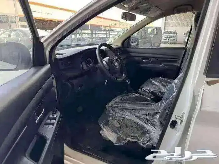 سوزوكي ارتيجا 3