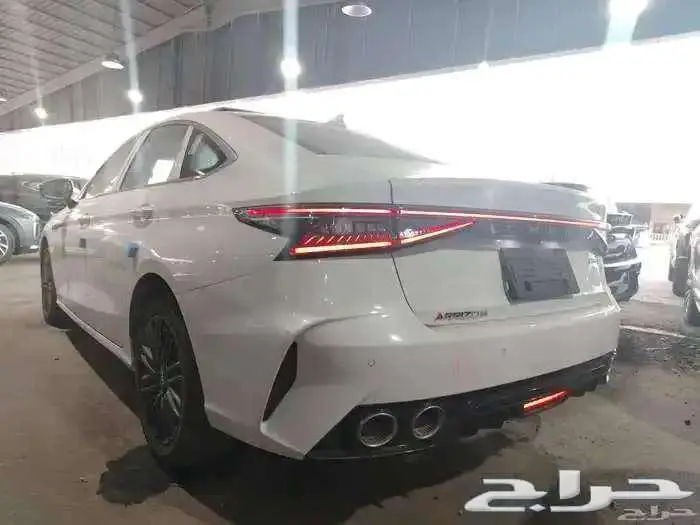شيري اريزو 8 ( لاكجري فل كامل ) موديل 2025 اوتو ون 1