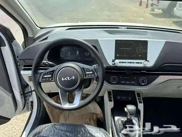 كيا كارينز 7 راكب نص فل موديل 2025 عرض خاص 4