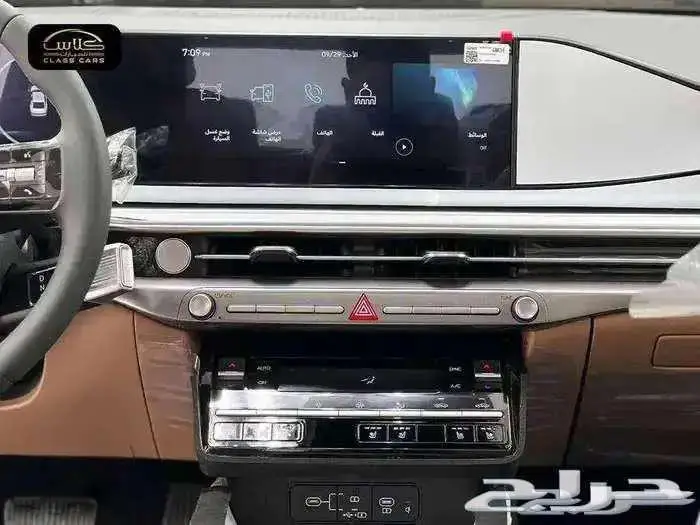 هيونداي أزيرا كلاسيك 2025- 139150 ريال شامل الضريبة 10